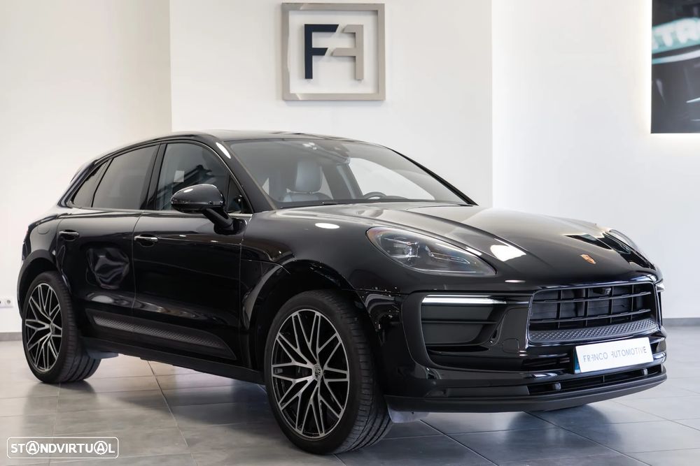 Porsche Macan Standard - 1