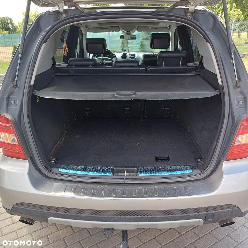 Mercedes-Benz ML 350 4-Matic - 9