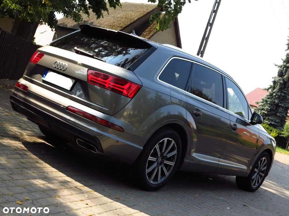 Audi Q7 - 6