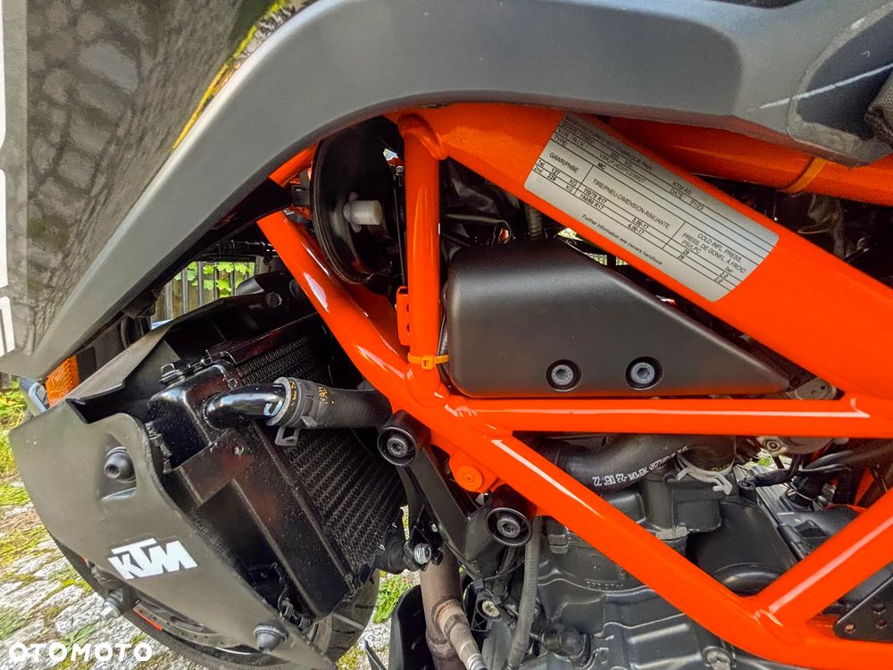 KTM Duke 390 - 7