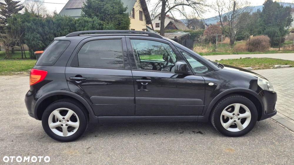 Suzuki SX4 1.6 VVT 4x4 Club - 7