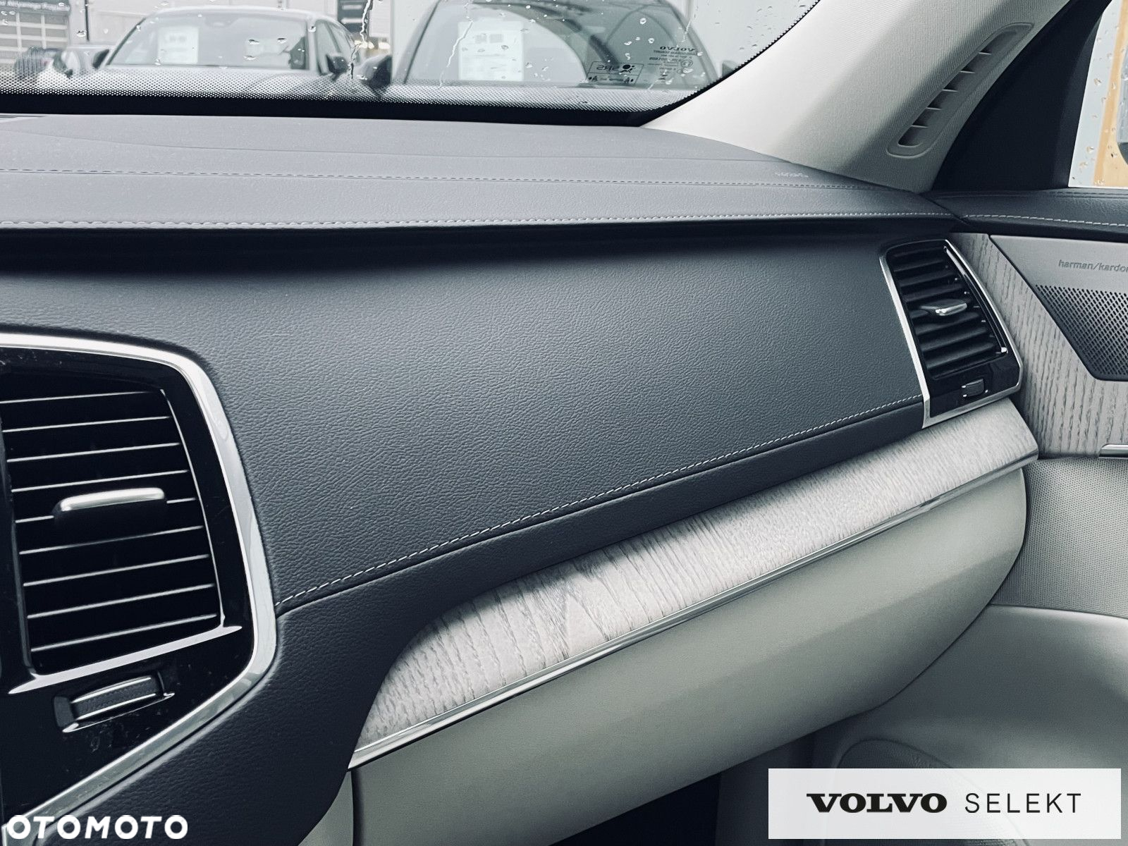 Volvo XC 90 - 13