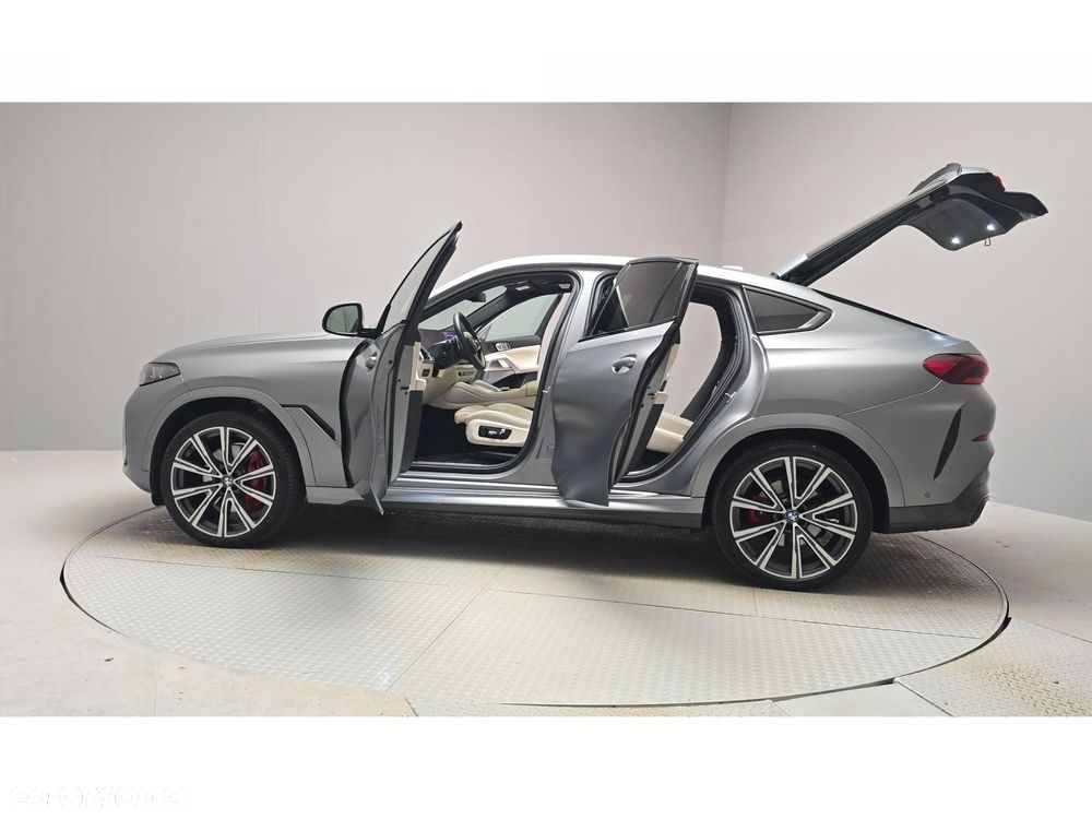 BMW X6 - 10