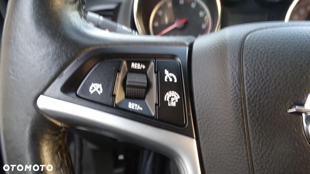 Opel Astra - 20