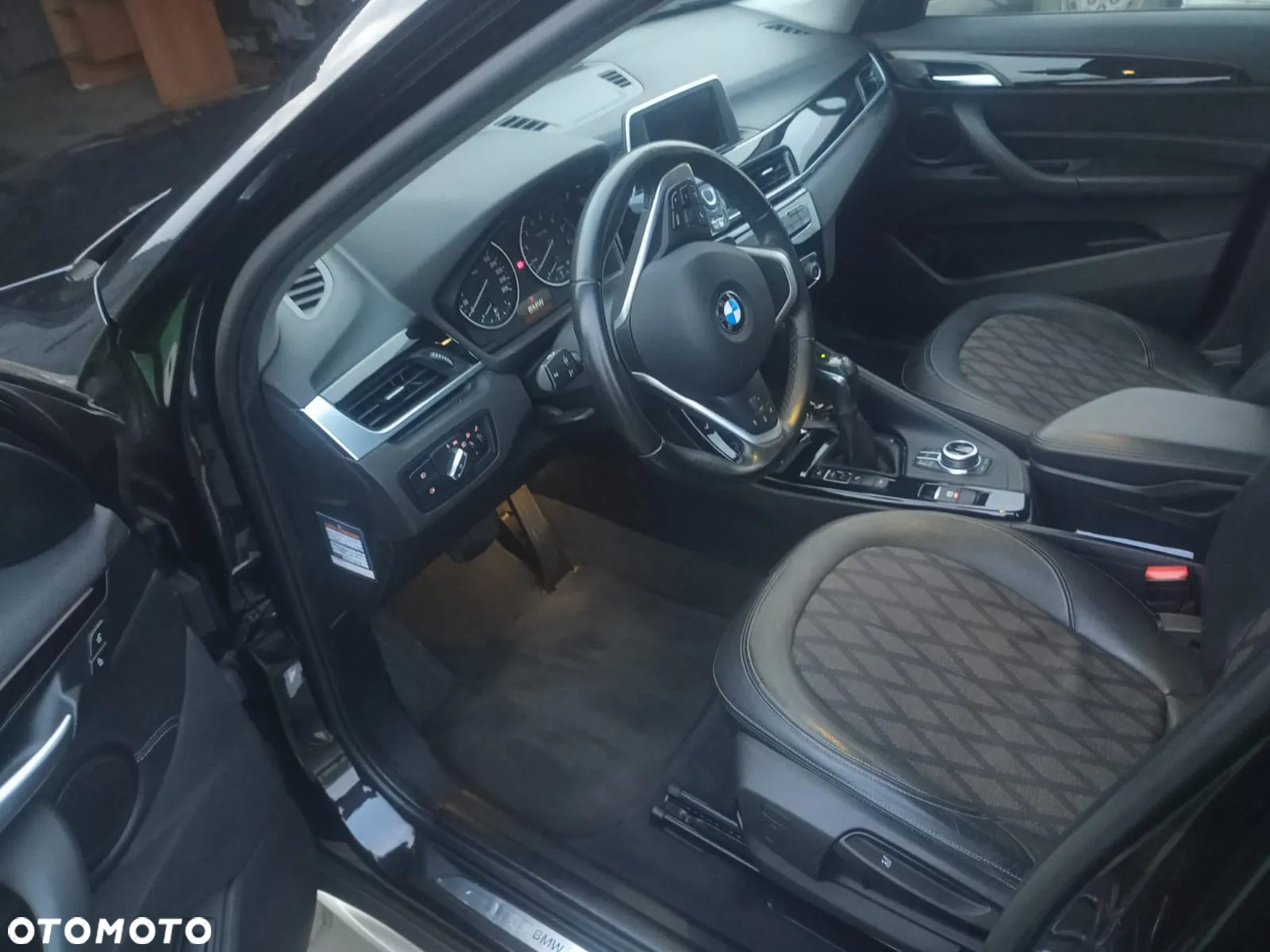 BMW X1 xDrive20i - 6