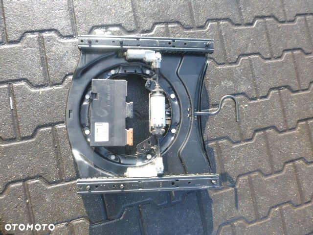 OBROTNICA MECHANIZM OBROTOWY FOTELA LEWY PRZÓD CITROEN C8 - 9