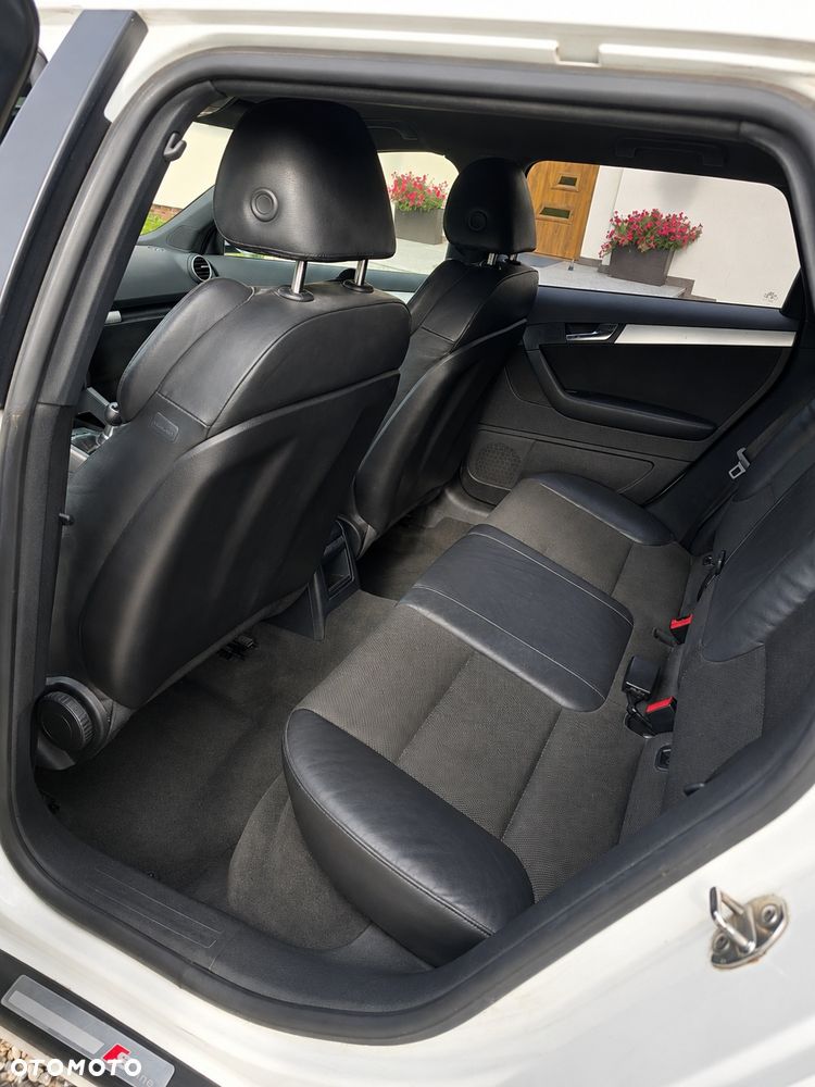 Audi A3 Sportback - 6