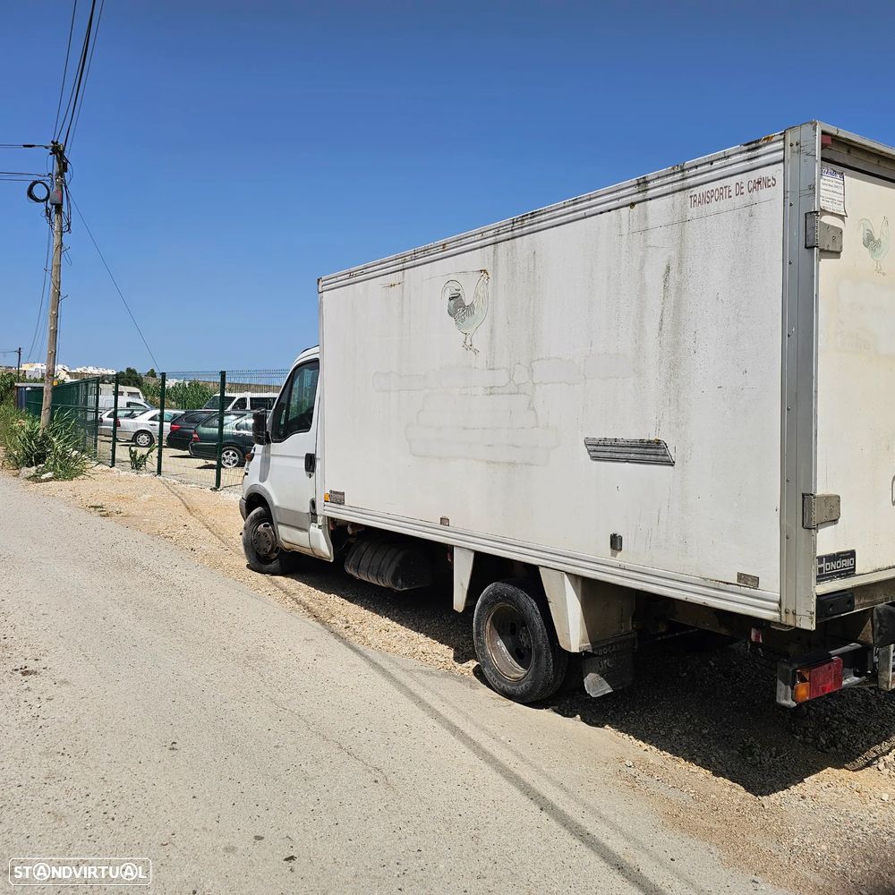 Iveco FRIGORÍFICA 35 C 11 - 10