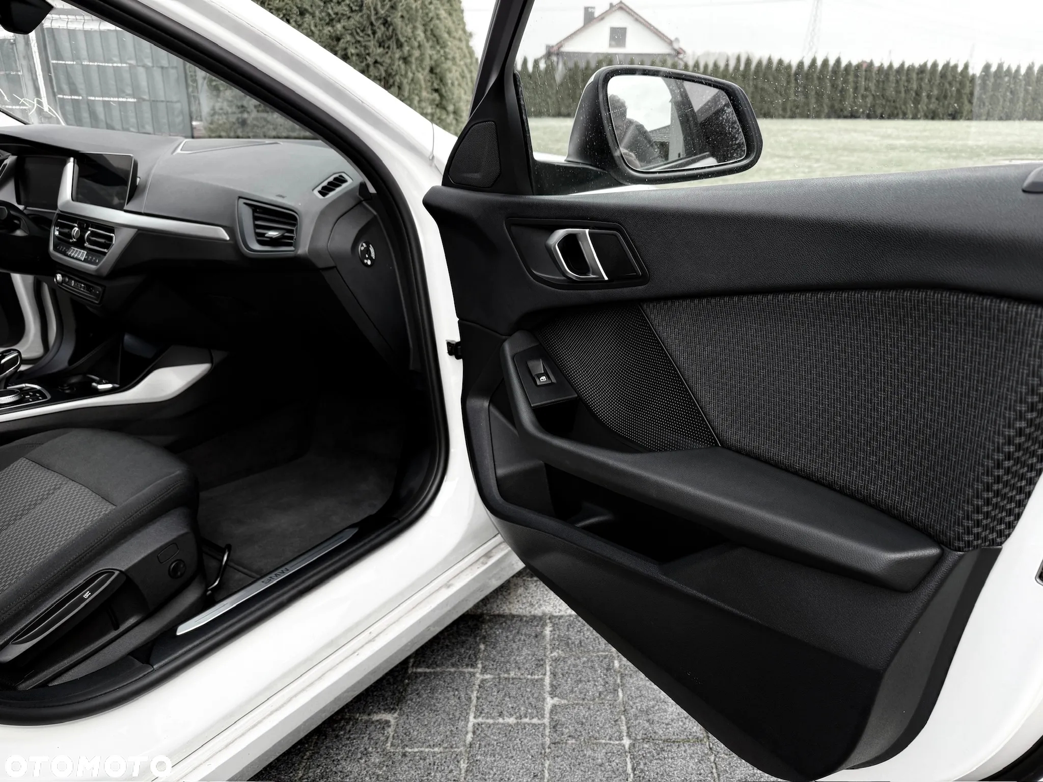 BMW Seria 1 120i Advantage - 30