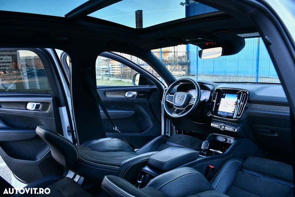 Volvo XC 40 D4 AWD Geartronic R-Design - 15