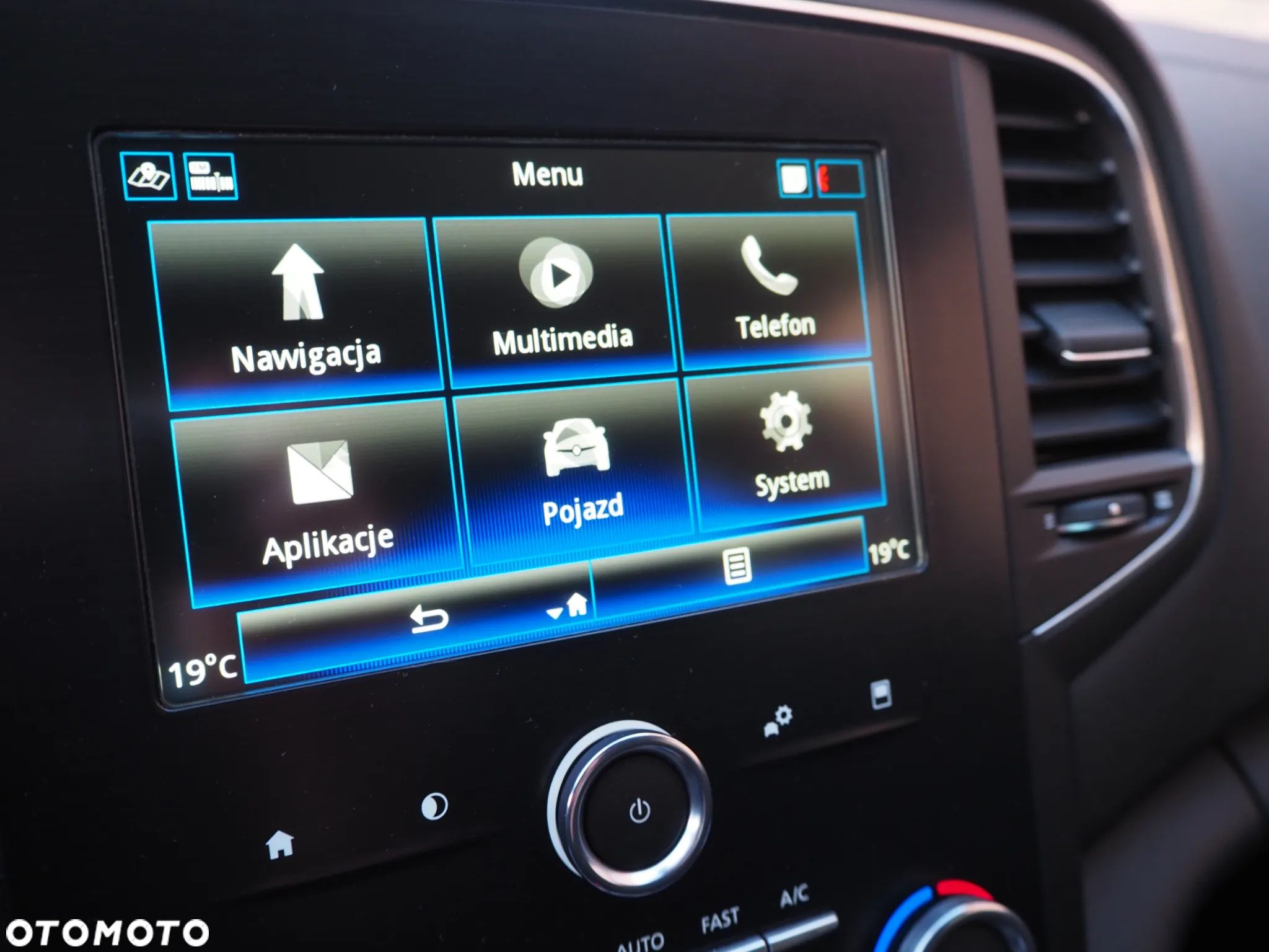 Renault Megane 1.5 Blue dCi Intens EDC - 19