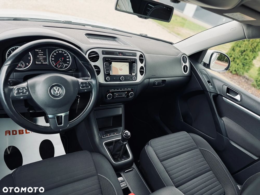 Volkswagen Tiguan 2.0 TDI DPF BlueMotion Technology Cup Sport & Style - 24