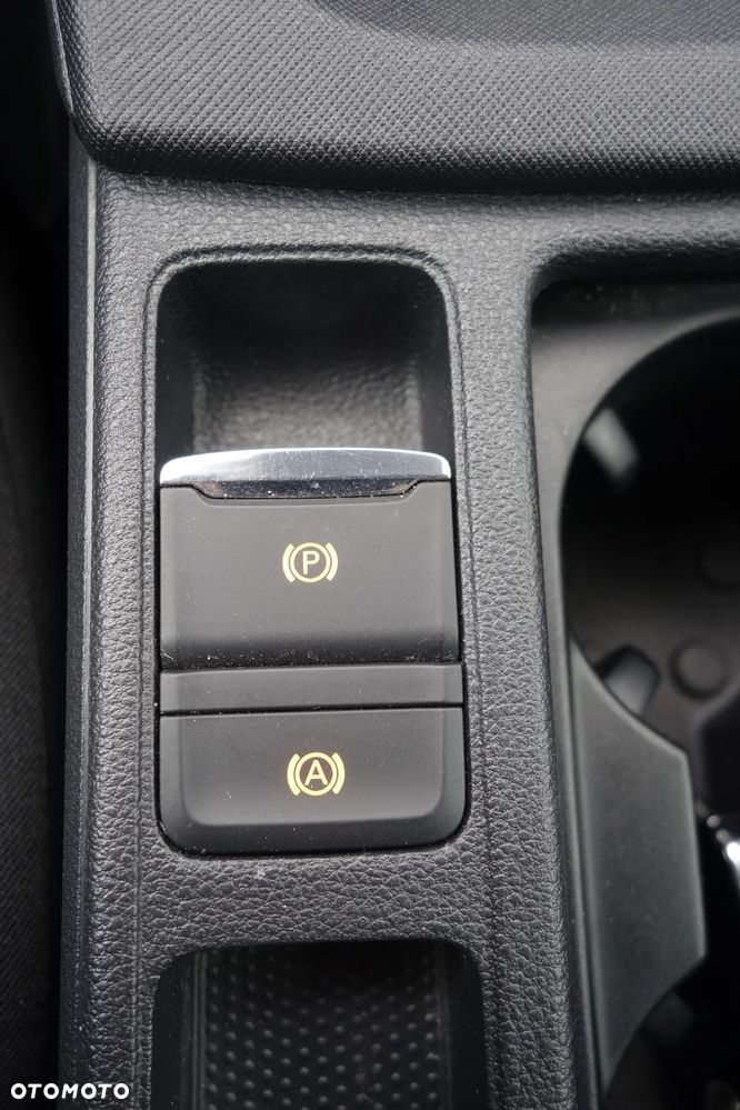 Skoda Octavia 2.0 TDI Ambition DSG - 19