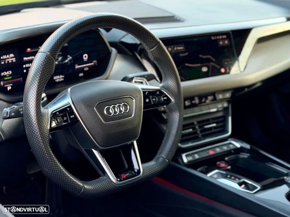 Audi e-tron GT quattro - 11