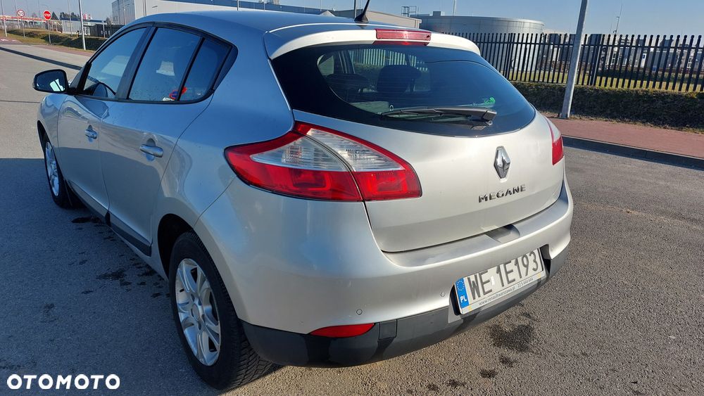 Renault Megane 1.5 dCi Dynamique - 3