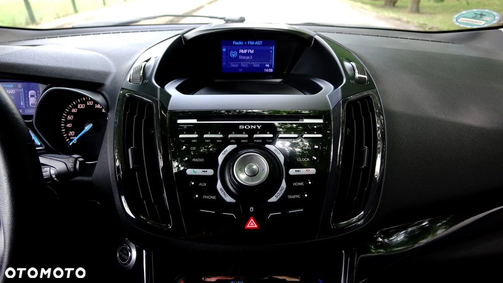 Ford Kuga 2.0 TDCi 4x4 Titanium - 19