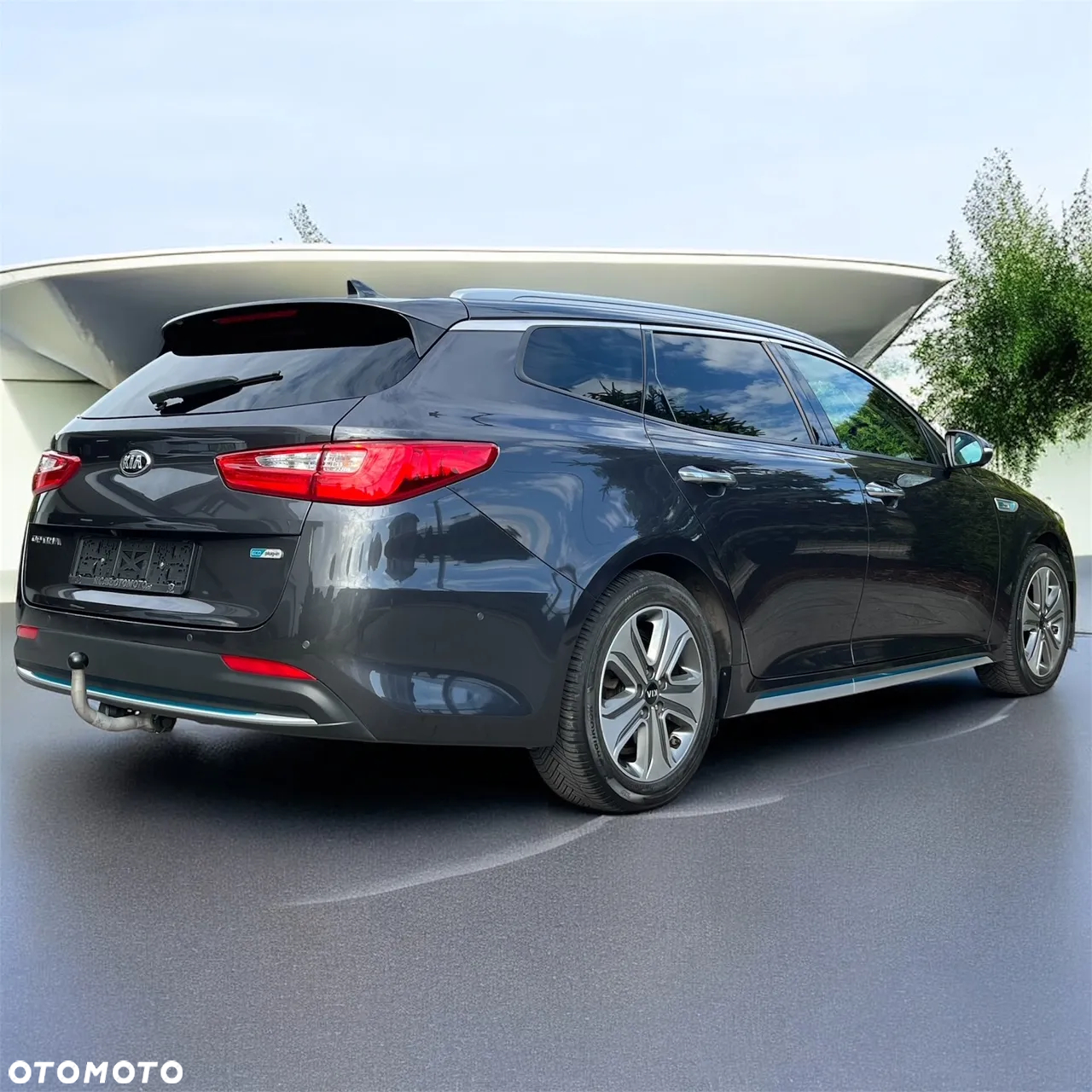 Kia Optima Plug-in Hybrid - 11