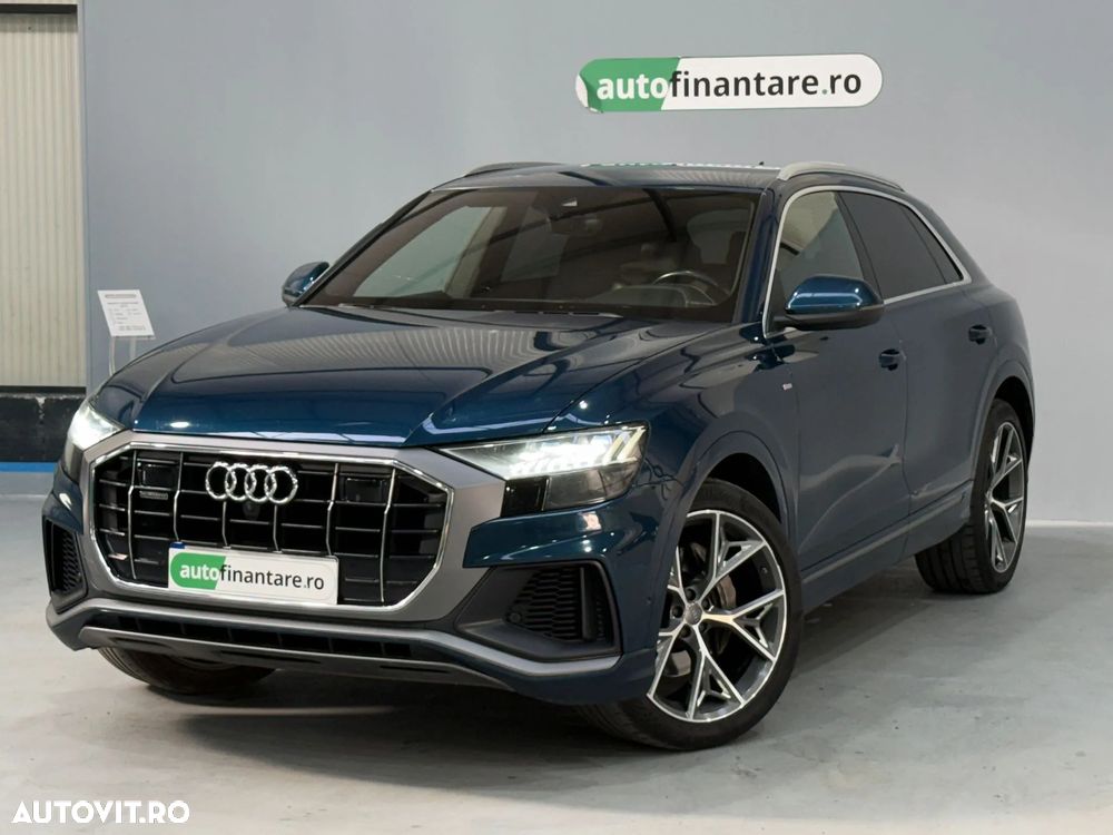 Audi Q8 - 2