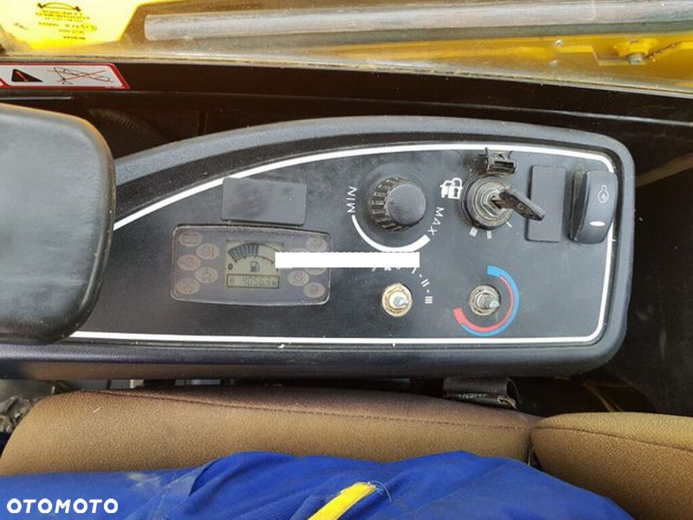 JCB 8045 ZTS MINIKOPARKA, 2013 - 9