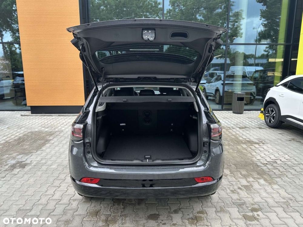 Jeep Compass - 9