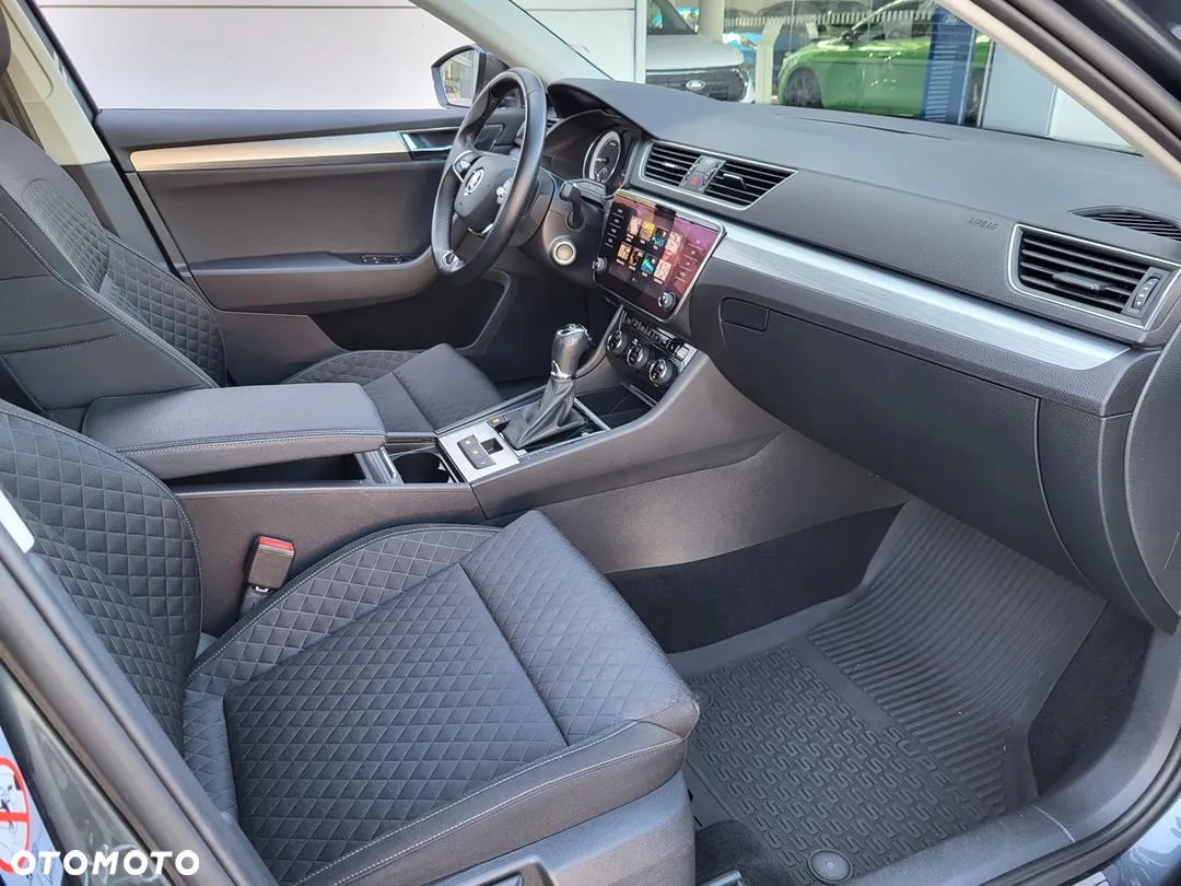 Skoda Superb 2.0 TDI SCR Ambition DSG - 13