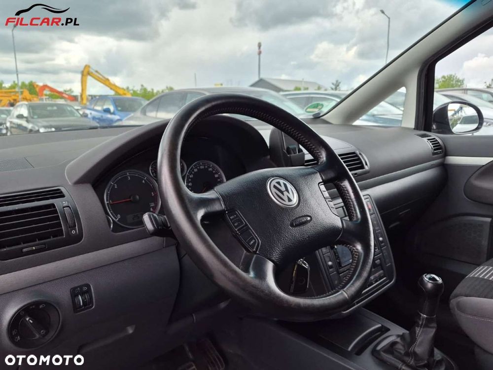 Volkswagen Sharan - 5