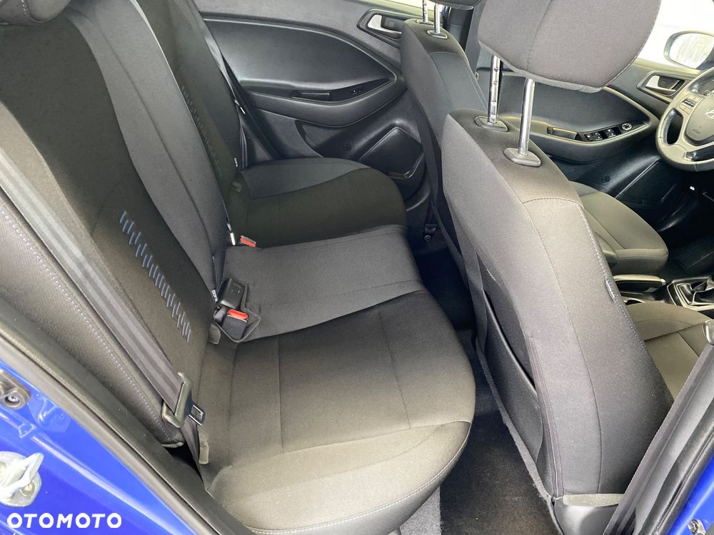 Hyundai i20 blue 1.0 T-GDI Passion Plus - 16