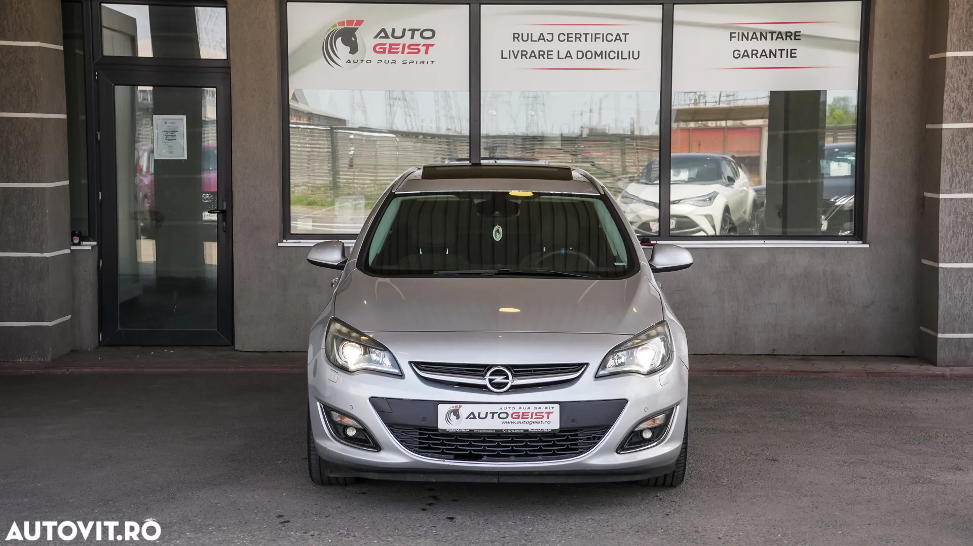 Opel Astra 1.7 CDTI Cosmo - 2