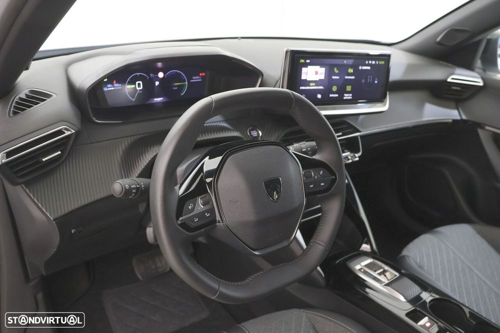 Peugeot e-2008 54 kWh Allure - 4