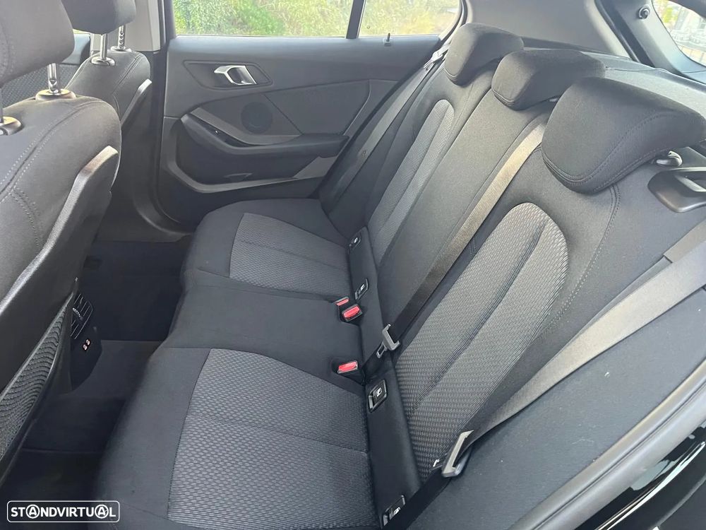 BMW 116 d Aut. Advantage - 40