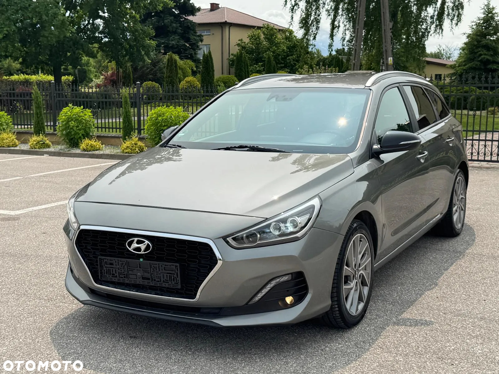 Hyundai i30 Fastback 1.4 T-GDI GPF Premium DCT - 10
