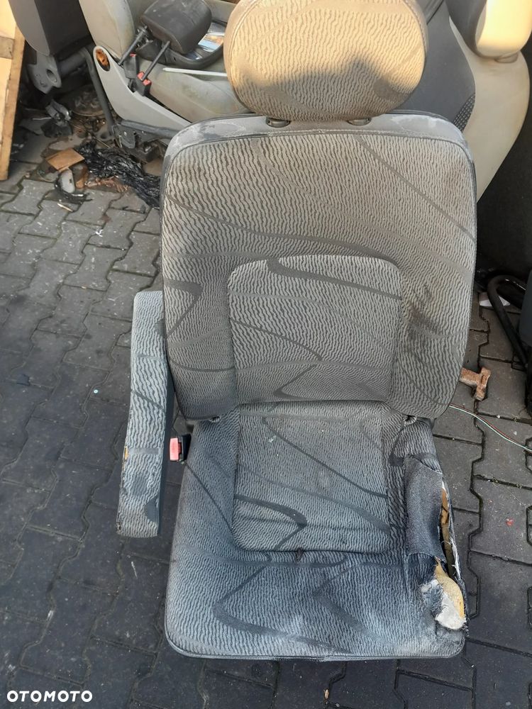 Fotel kierowcy Renault Master II - 1