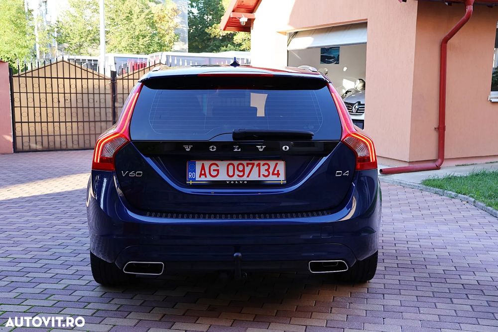 Volvo V60 D4 Ocean Race - 13