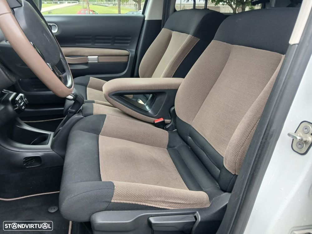 Citroën C4 Cactus 1.6 e-HDi Feel J17 ETG6 - 7