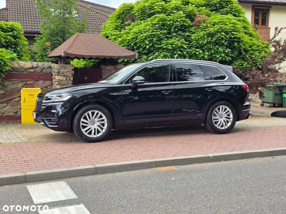 Volkswagen Touareg - 21