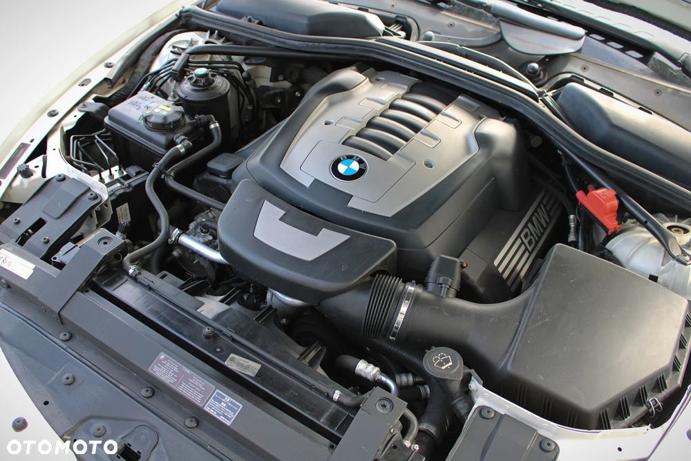 BMW Seria 6 650 i - 13