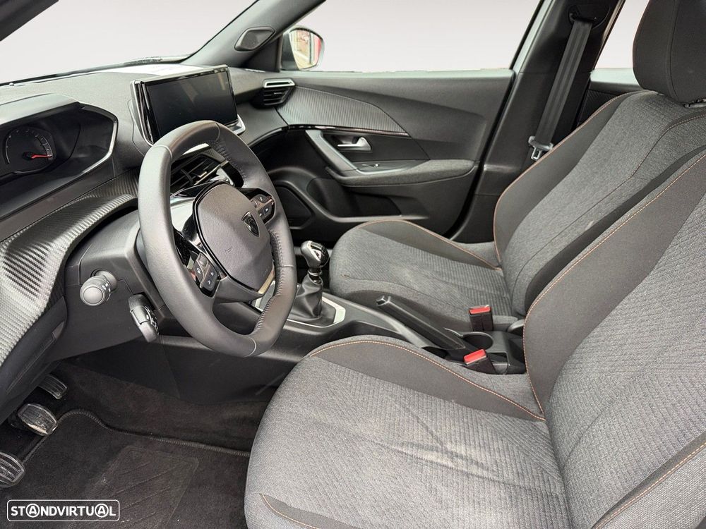 Peugeot 2008 1.2 PureTech Style - 10