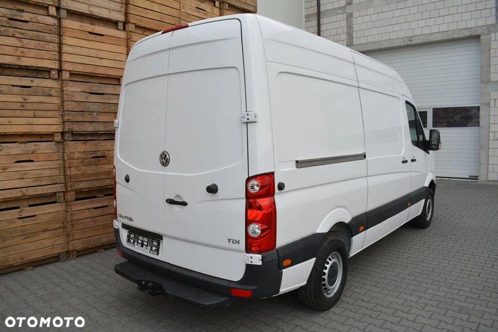 Volkswagen CRAFTER 35 2.0TDI - 5