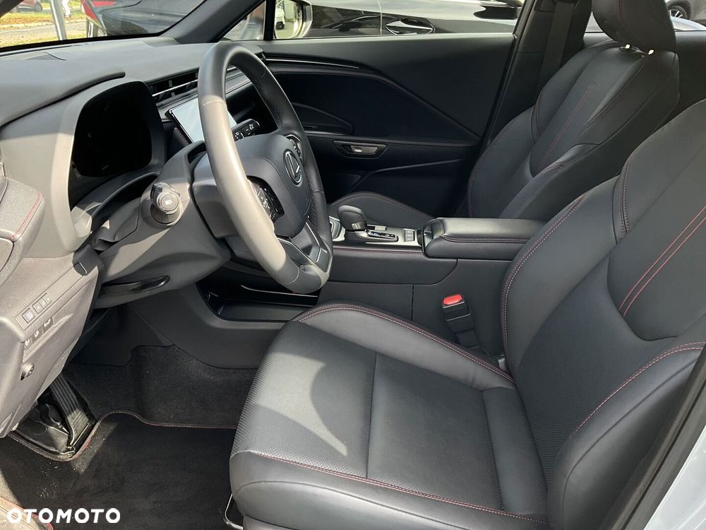 Lexus LBX 1.5 Hybrid Emotion - 19