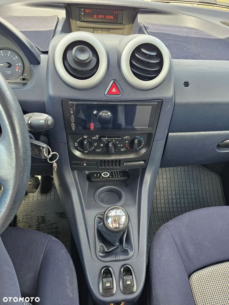 Peugeot 1007 75 Filou - 8