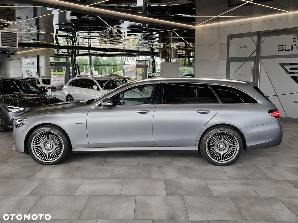 Mercedes-Benz Klasa E 300 de 4-Matic AMG - 5