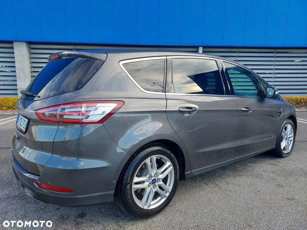 Ford S-Max 2.0 TDCi Titanium PowerShift - 8