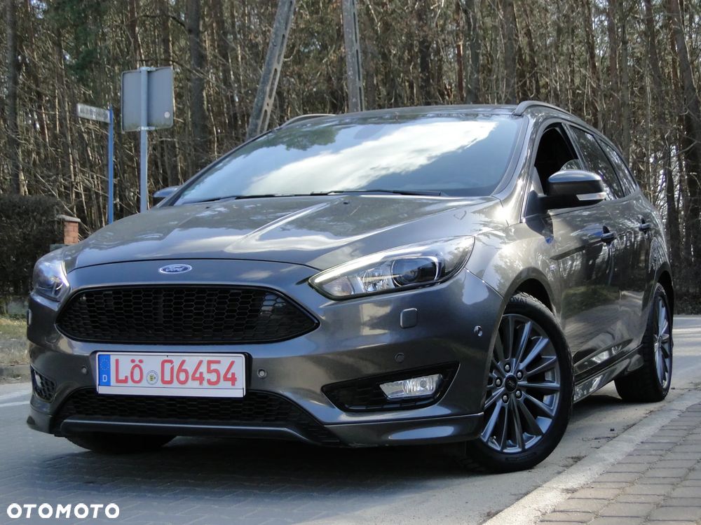 Ford Focus SW 1.5 EcoBoost S&S ST-LINE X - 1