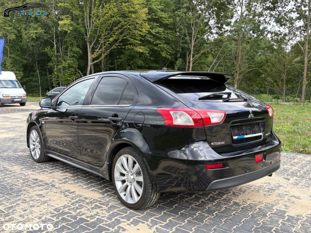 Mitsubishi Lancer 1.8 Clear Tec CVT Plus - 18
