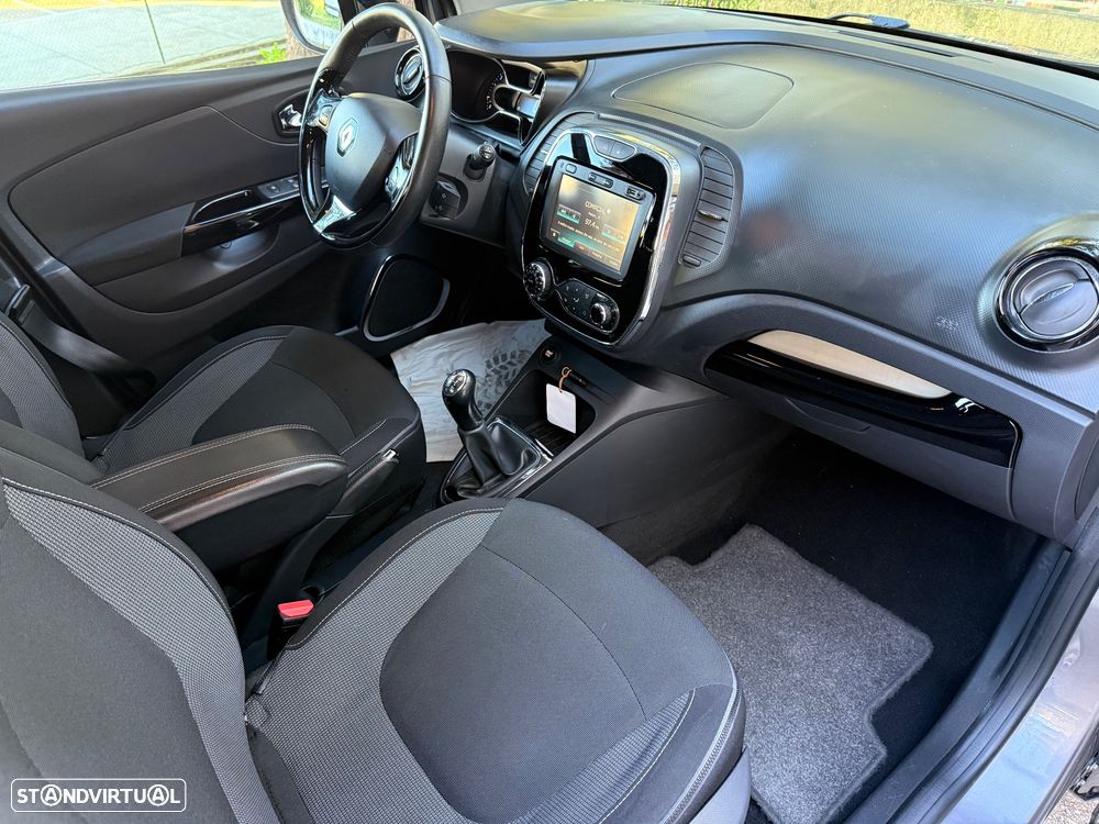 Renault Captur 1.5 dCi Exclusive - 11