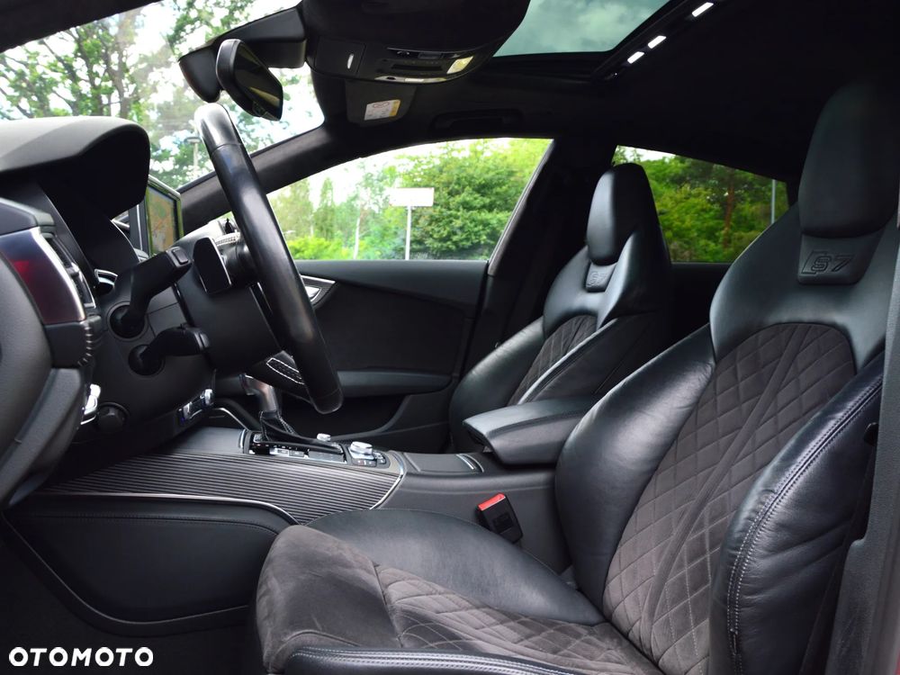 Audi S7 Sportback Standard - 16
