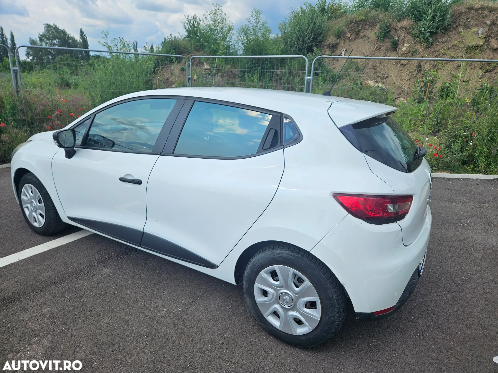 Renault Clio Estate 1.5 dCi Authentique - 4