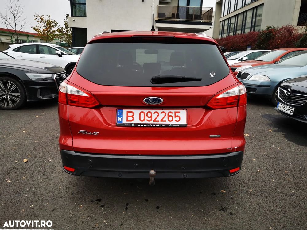 Ford Focus Turnier 1.0 EcoBoost Start-Stopp-System Titanium - 6