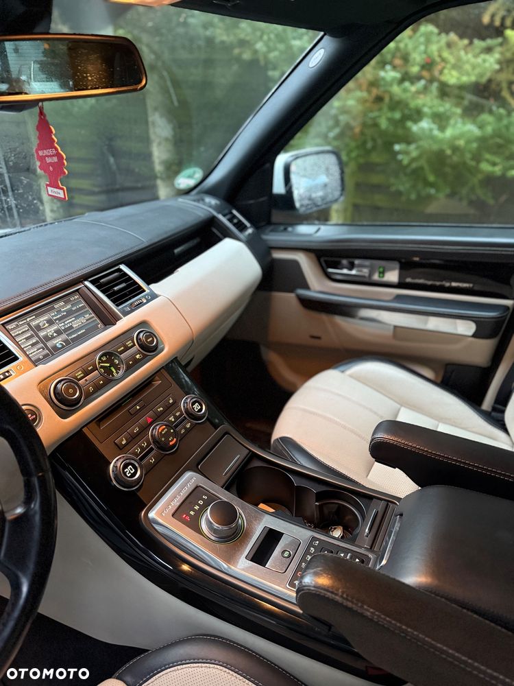 Land Rover Range Rover Sport SDV6 Autobiography - 21