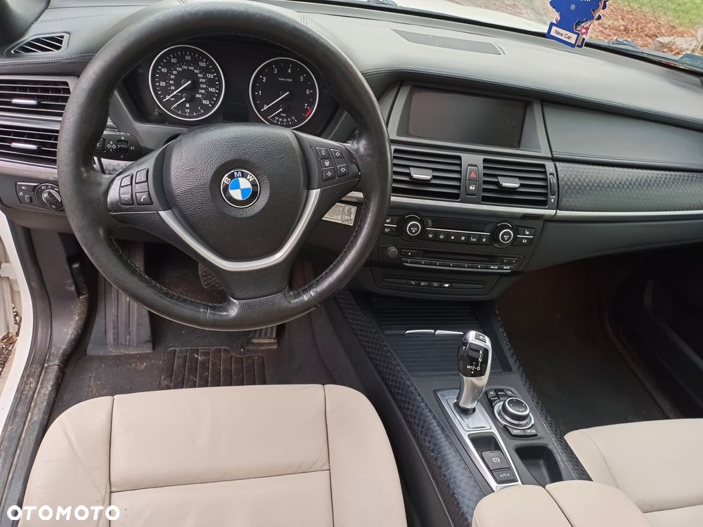 BMW X5 xDrive35i - 5